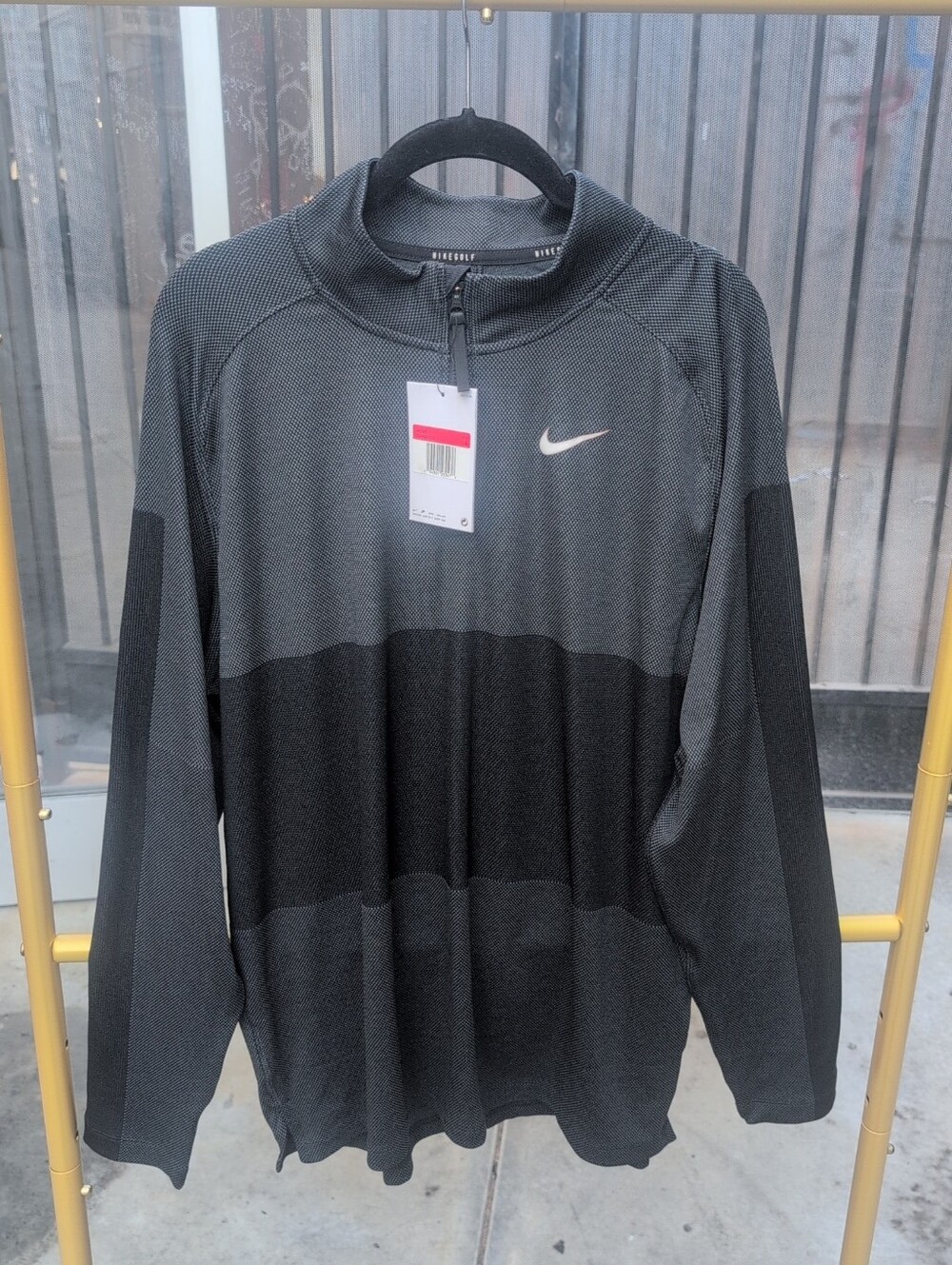 Nike Golf Dri-FIT Mens 1/4 Zip Pullover Black Grey CU9828-010 Size Large NWT